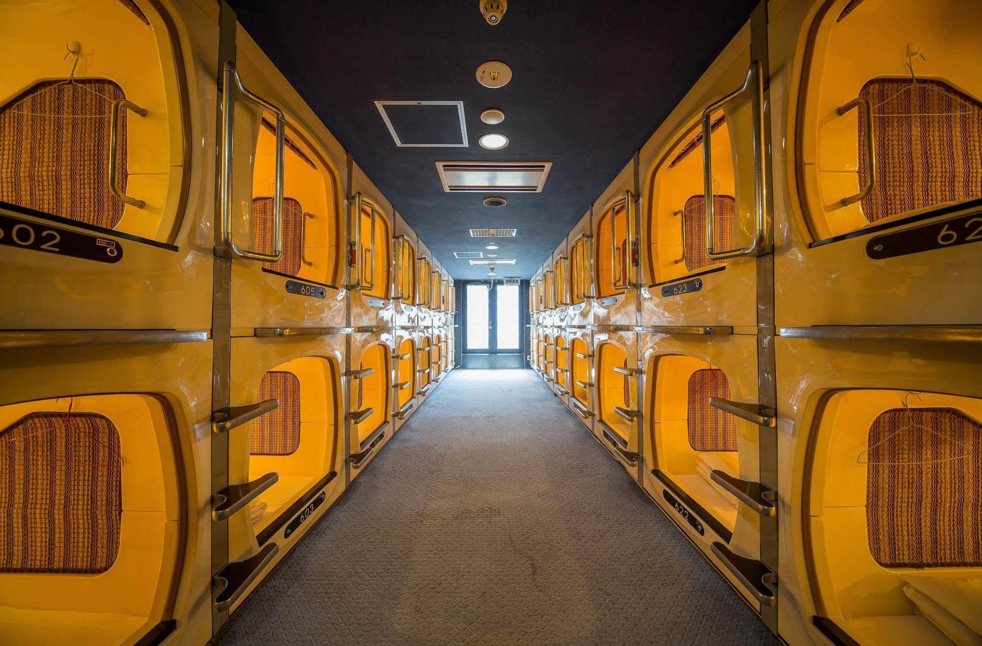 Capsule Inn Sapporo Hostel Exteriér fotografie